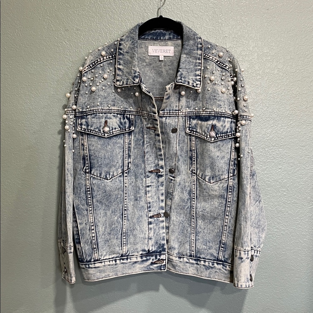 Veveret Pearl/Rhinestone Denim Jacket